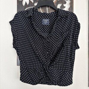 Abercrombie & Fitch Women's Black and White Blouse